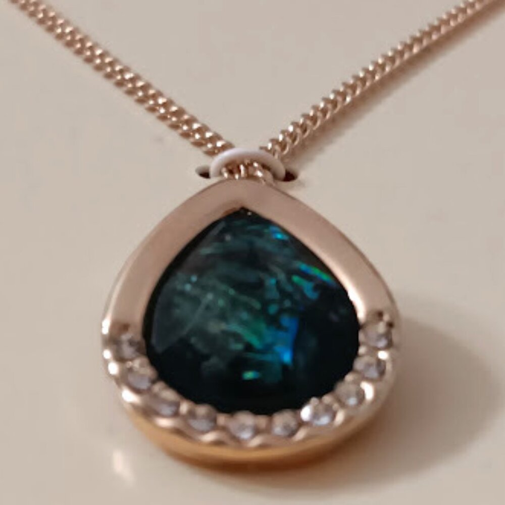 NAPIER Contemporary Gold Blue-Green + Clear Crystal Pear Shaped Pendant Necklace - Picture 3 of 3